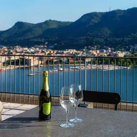 Heavenly Views On - Terrace & Hot Tub Apartment *